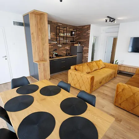 Paratetis 3 Apartment